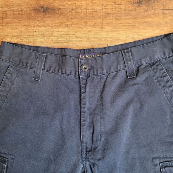 U.S. Polo Assn.  Navy Blue Cargo Shorts W36 Golf Causal Sportswear - Picture 3 of 7